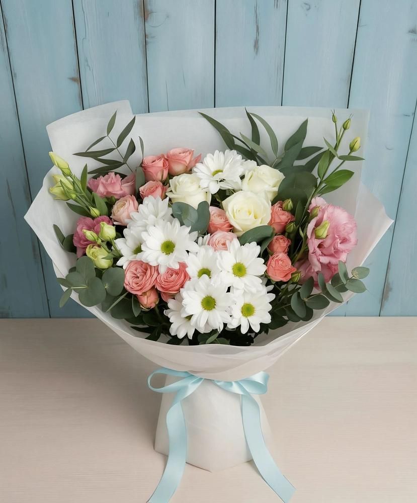 Букет цветов из: Розы, Лизиантусы и Хризантемы в Тарасовском