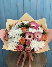 Букет цветов из:  Розы, Герберы и Хризантемы в Тарасовском