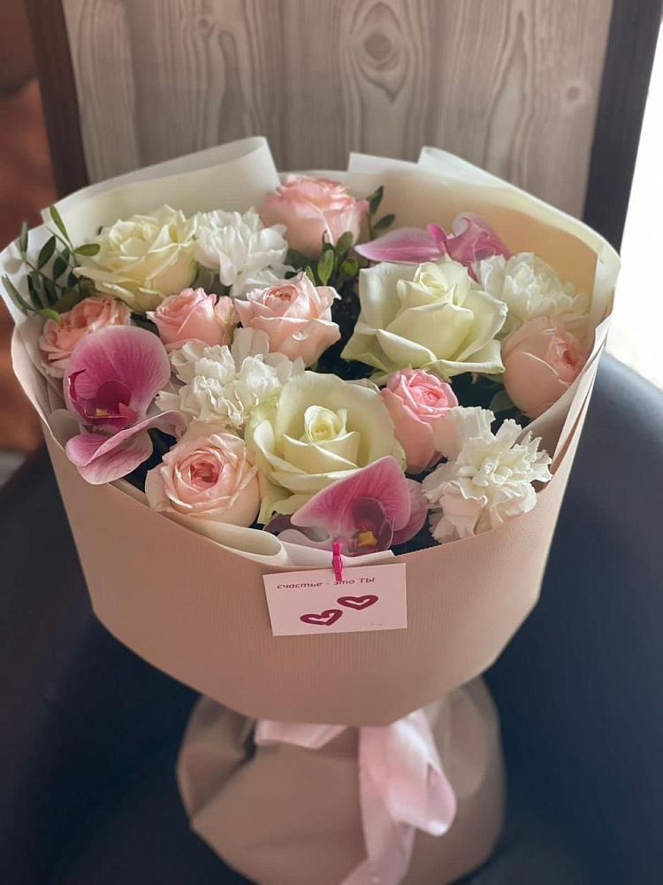 Букет цветов из: Орхидеи, Розы и Гвоздики в Тарасовском