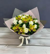 Букет цветов из:  Орхидеи и Розы #REPLACE_PRED# Тарасовском