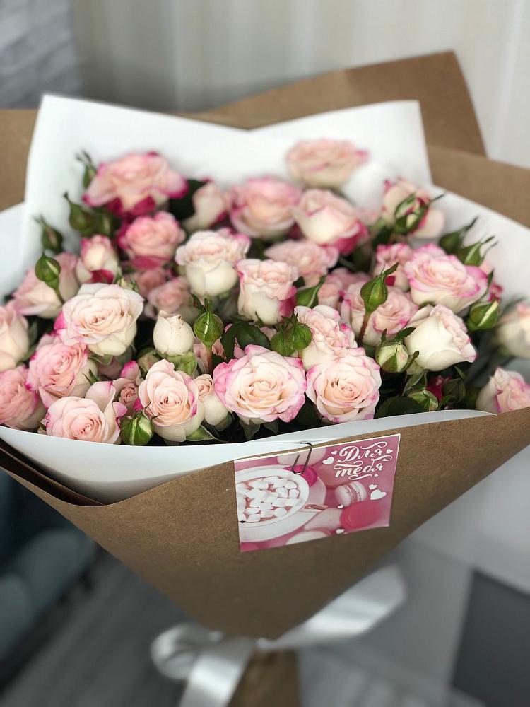 Букет цветов из: Розы в Тарасовском