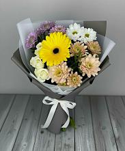 Букет цветов из:  Розы, Герберы и Хризантемы в Тарасовском
