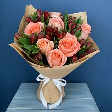 Букет цветов из:  Розы и Альстромерии в Тарасовском