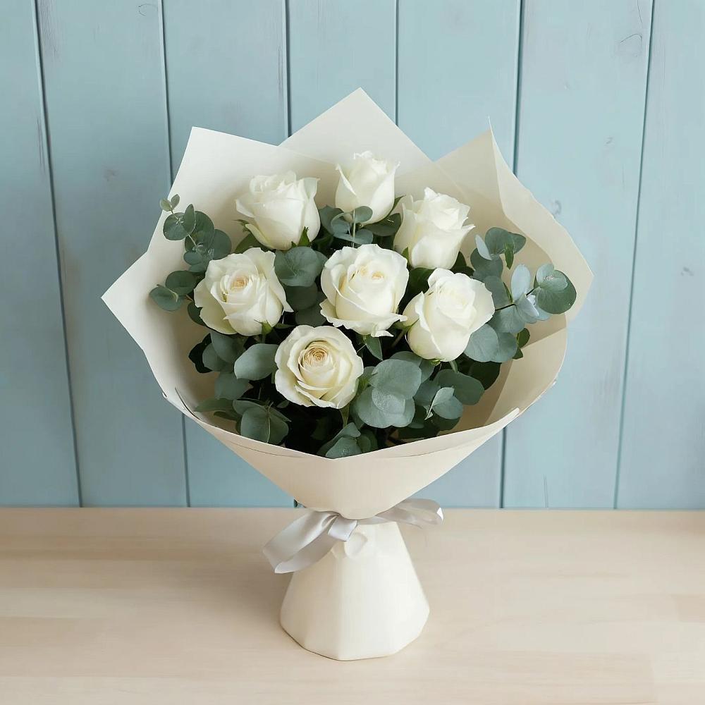 Букет Белые розы в Эвкалипте в Тарасовском
