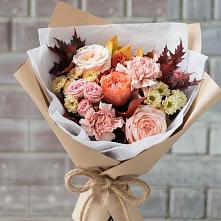 Букет цветов из:  Гвоздики, Хризантемы и Розы в Тарасовском
