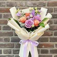 Букет цветов из:  Лизиантусы и Розы #REPLACE_PRED# Тарасовском