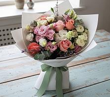 Букет цветов из:  Розы, Лизиантусы и Гвоздики #REPLACE_PRED# Тарасовском