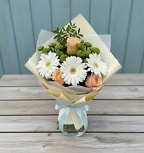 Букет цветов из:  Герберы, Розы и Хризантемы в Тарасовском