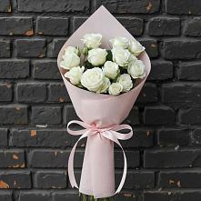 Букет цветов из:  Розы #REPLACE_PRED# Тарасовском