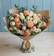 Букет цветов из:  Альстромерии и Розы в Тарасовском