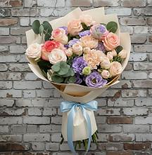 Букет цветов из:  Розы, Лизиантусы и Гвоздики в Тарасовском